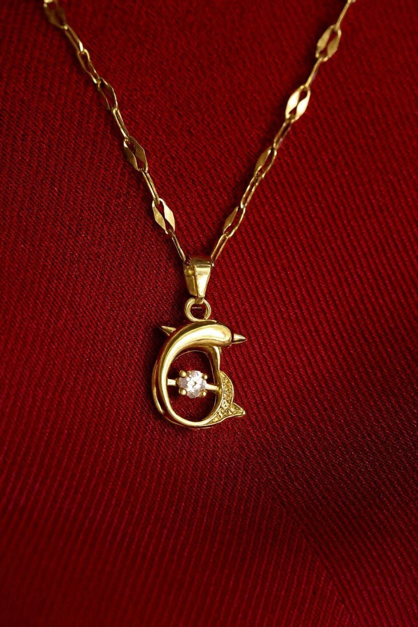🐬Golden Dolphin Grace Necklace ✨
