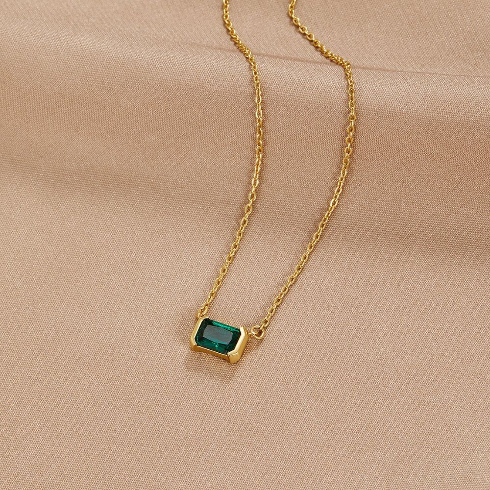 💚 Emerald Calm Pendant Necklace