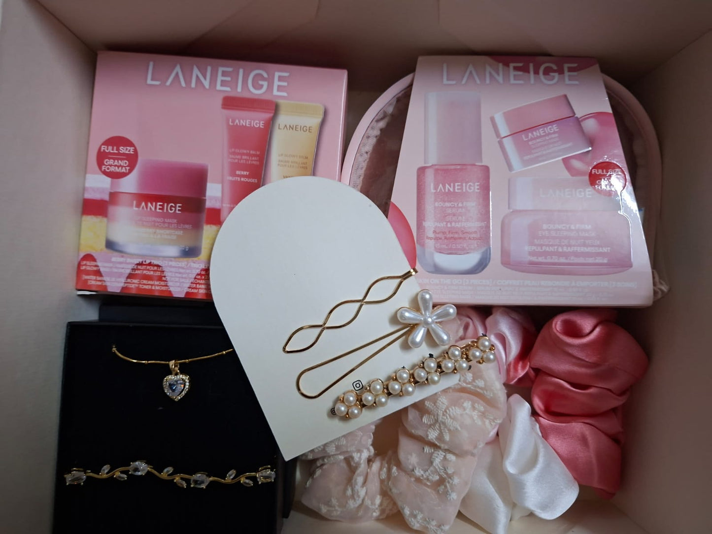 🎀 Blush Pearl Luxury Hamper