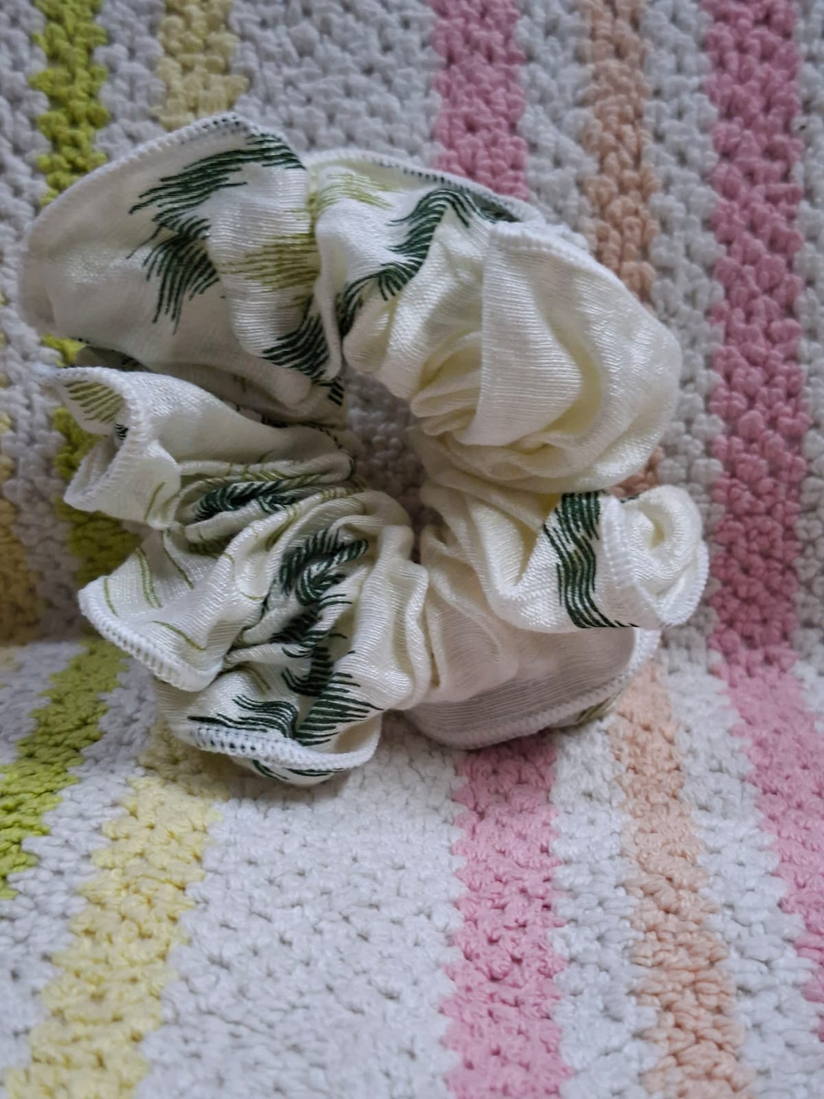 🌱Leaf Whisper Scrunchie | Green Botanical Hair Tie🌿