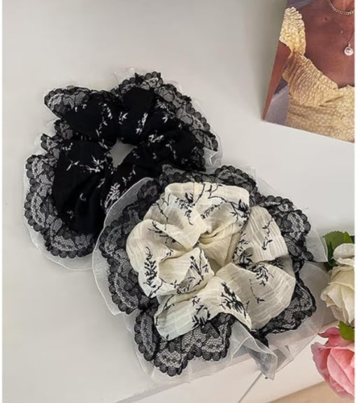 🖤 🤍Lace Whisper Scrunchie