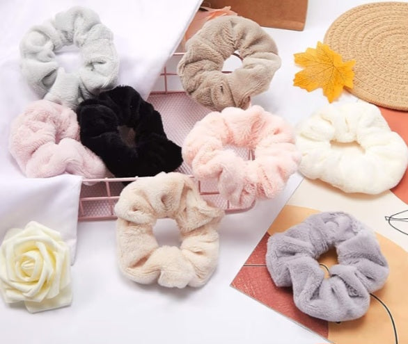 🌸 Cloud Touch | Plush Daily Scrunchie