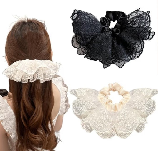 🤍🖤Lace Whisper Scrunchie