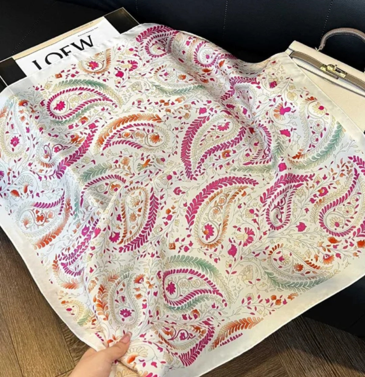 Floral Paisley Printed Silk Scarf 🌿🌸