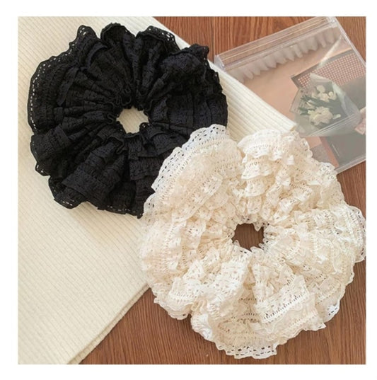 🖤🤍 Ruffle Lace Scrunchie